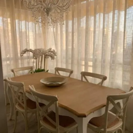 Precioso En El Centro De Lägenhet Benidorm